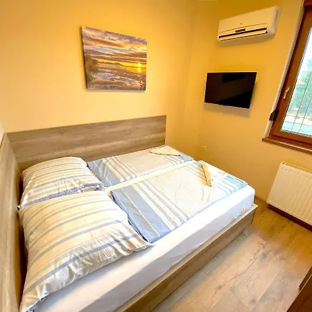 Unio Vendeghaz 3 ゲストハウス シオーフォク