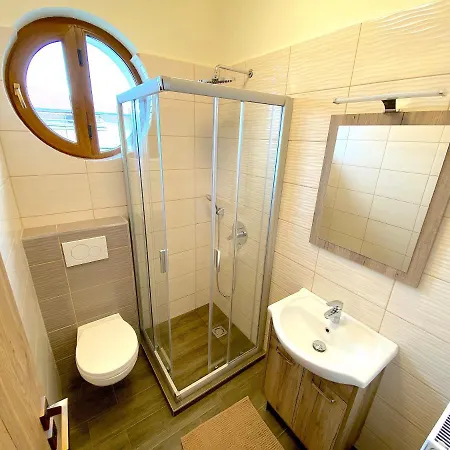 Unio Vendeghaz 3 シオーフォク