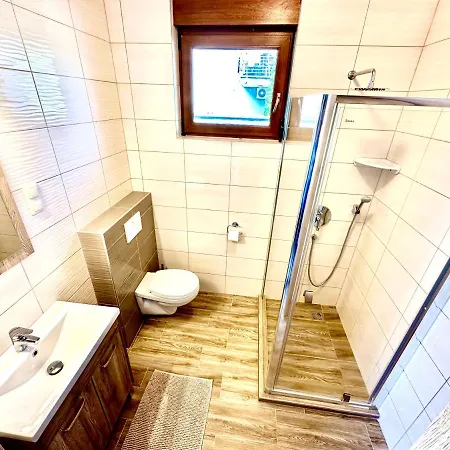 Unio Vendeghaz 3 ゲストハウス