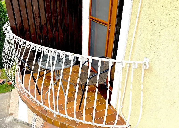 Unio Vendeghaz 3 4* Siofok